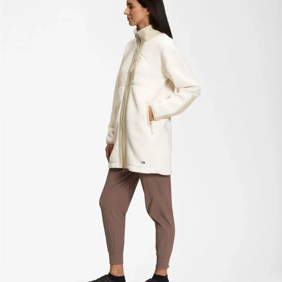 The North Face Women's Cragmont Fleece Coat - Picture 2 of 12